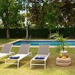 Abu Lita 3 Minutos Andando Playa Renovada Piscina Y Jardin Xxl Autentico Lujo ヴィラ