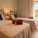 Abu Lita 3 Minutos Andando Playa Renovada Piscina Y Jardin Xxl Autentico Lujo