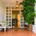 Abu Lita 3 Minutos Andando Playa Renovada Piscina Y Jardin Xxl Autentico Lujo Sitges