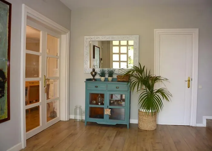 Abu Lita 3 Minutos Andando Playa Renovada Piscina Y Jardin Xxl Autentico Lujo * Sitges