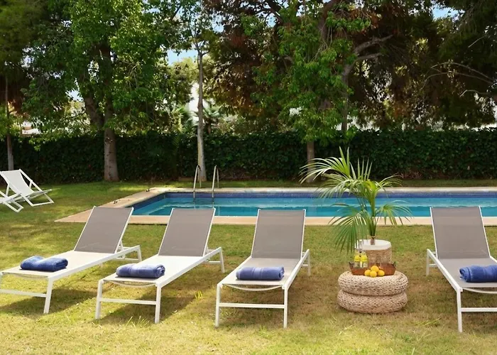 Abu Lita 3 Minutos Andando Playa Renovada Piscina Y Jardin Xxl Autentico Lujo Villa