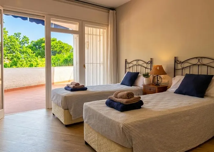 Abu Lita 3 Minutos Andando Playa Renovada Piscina Y Jardin Xxl Autentico Lujo Villa