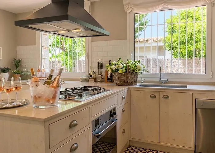 Abu Lita 3 Minutos Andando Playa Renovada Piscina Y Jardin Xxl Autentico Lujo