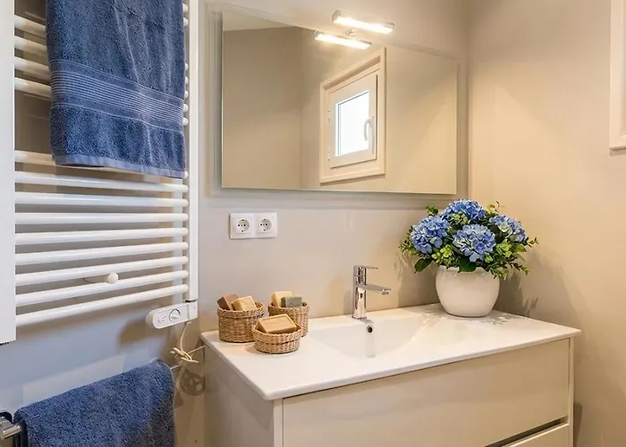 Abu Lita 3 Minutos Andando Playa Renovada Piscina Y Jardin Xxl Autentico Lujo Villa