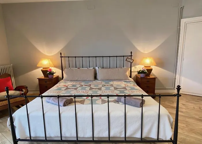 Abu Lita 3 Minutos Andando Playa Renovada Piscina Y Jardin Xxl Autentico Lujo * Sitges