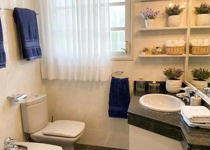 Villa Abu Lita 3 Minutos Andando Playa Renovada Piscina Y Jardin Xxl Autentico Lujo Sitges