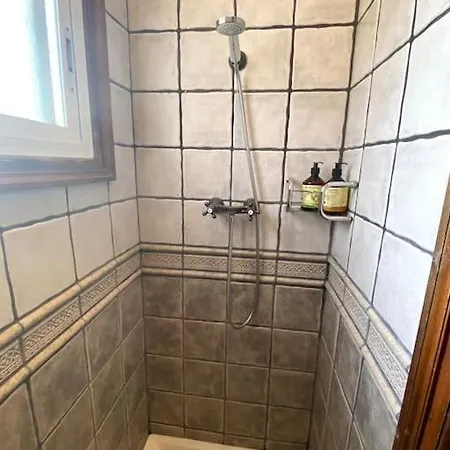 Villa Abu Lita 3 Minutos Andando Playa Renovada Piscina Y Jardin Xxl Autentico Lujo Sitges